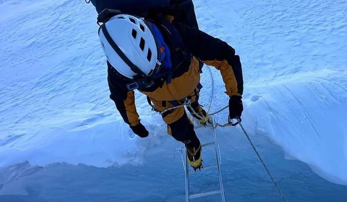 Hazards of Climbing Mount Everest