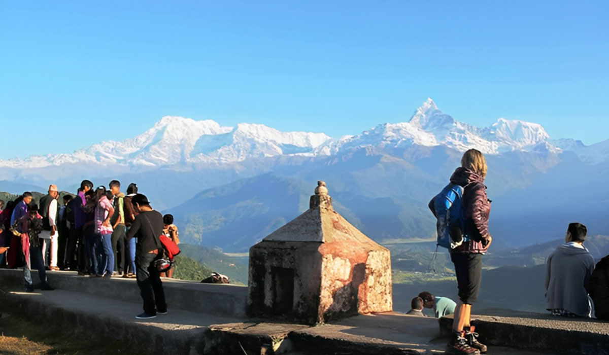 Reasons to hire guides from Pokhara